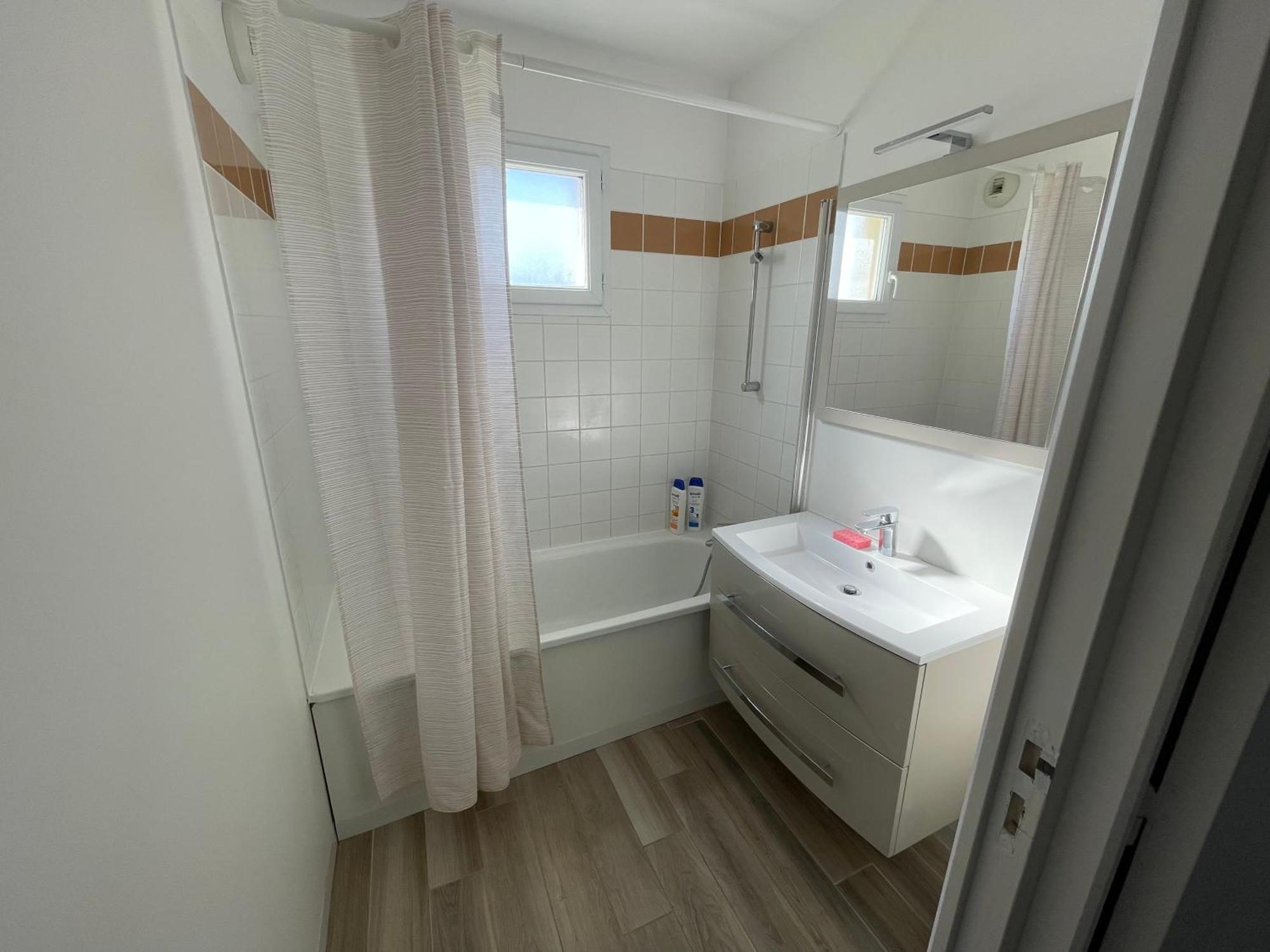 Appartement T2 Cabine Dans Residence Avec Piscine Proche Honfleur - Deauville - Pont L'Eveque Equemauville Exterior photo